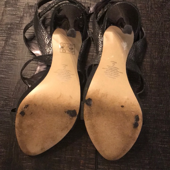 Nine West Pewter Grey heels - Picture 7 of 11